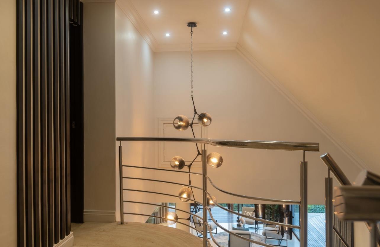 Contemporary Coastal Luxury — photograph 5
