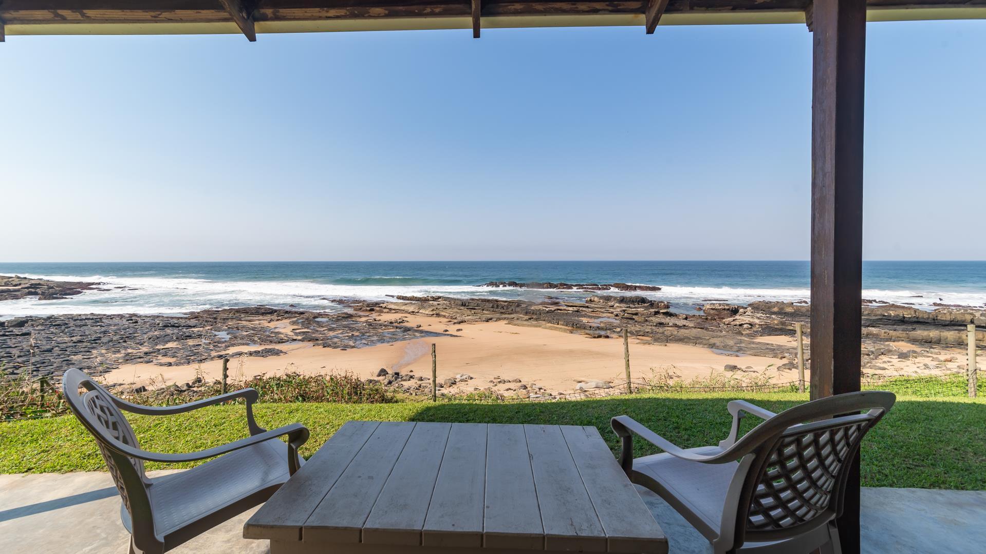 Unique Beachfront Homes For Sale On Sheffield Beach — photograph 3