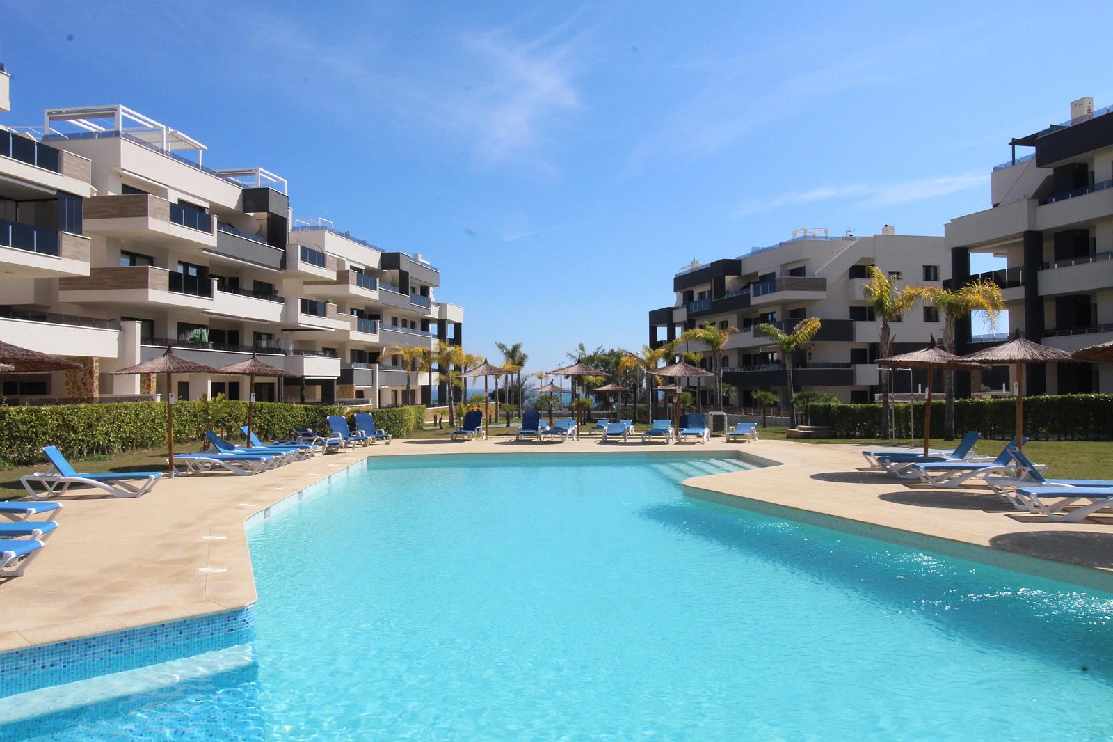 Apartments in Playa Flamenca, Orihuela (ALC-01210) — photograph 2