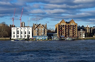 Wapping & St Katharine Docks